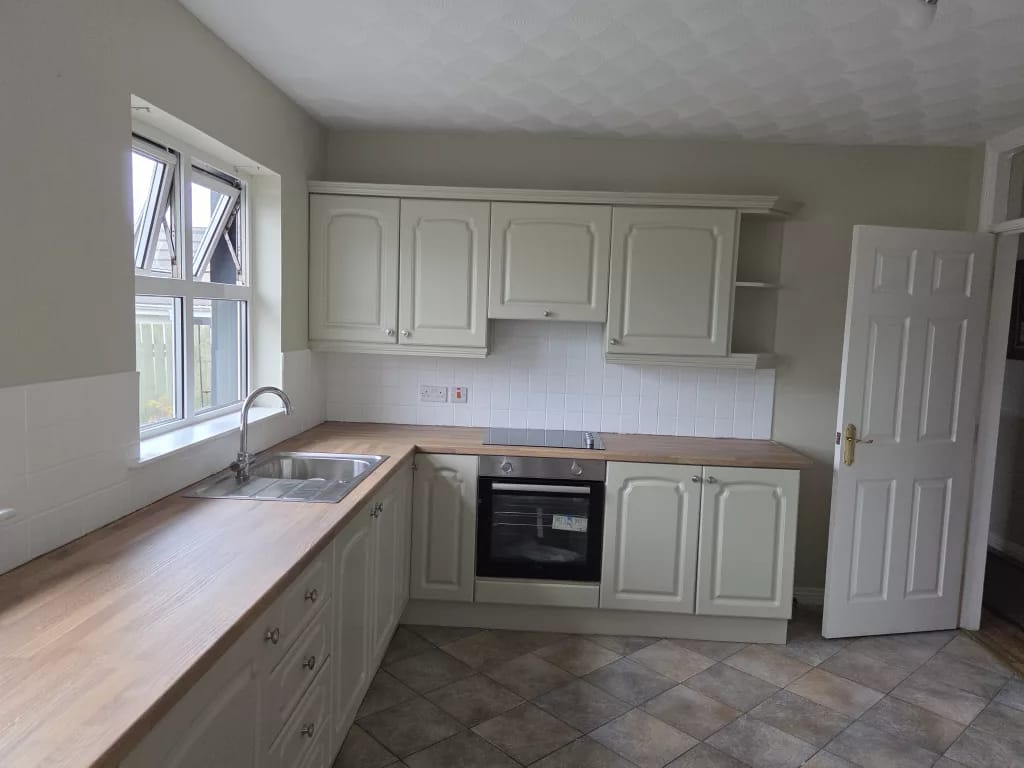 hand painted kitchen cupboars in co;eraine